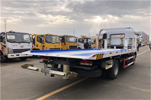 泗泾镇汽车救援补胎